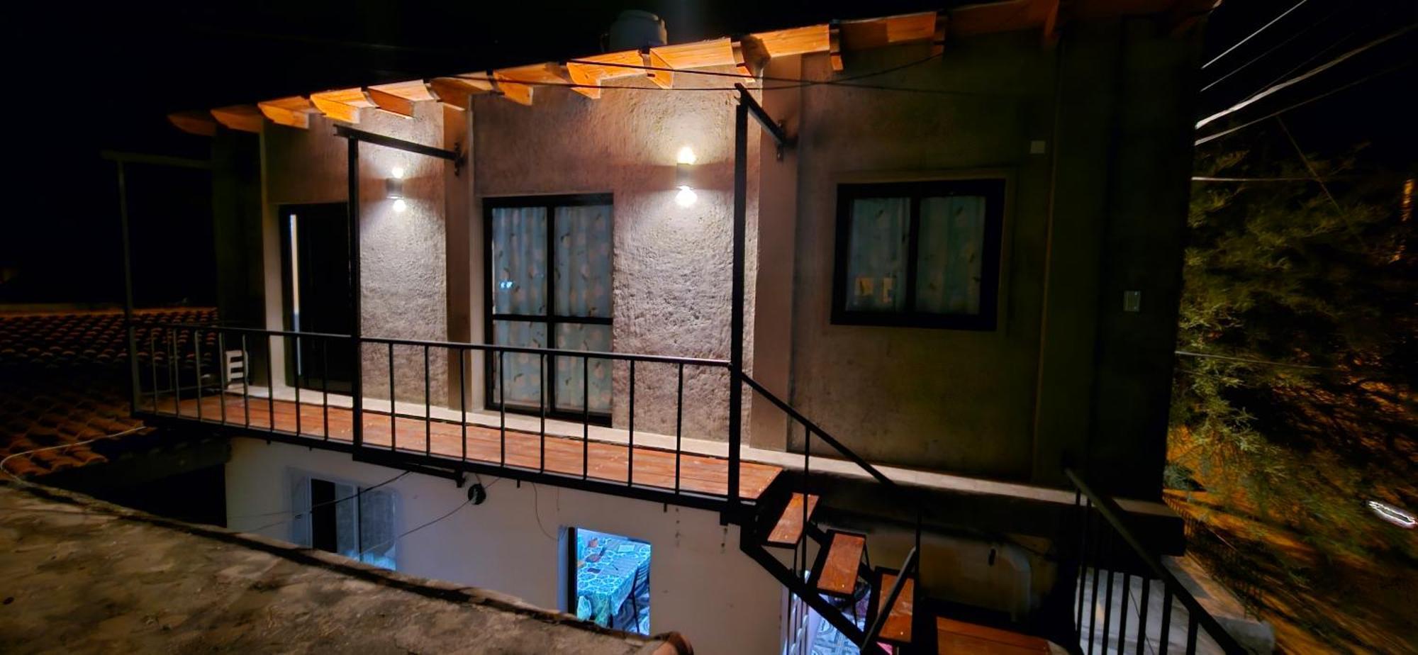 La Emilia Cafayate Exterior foto